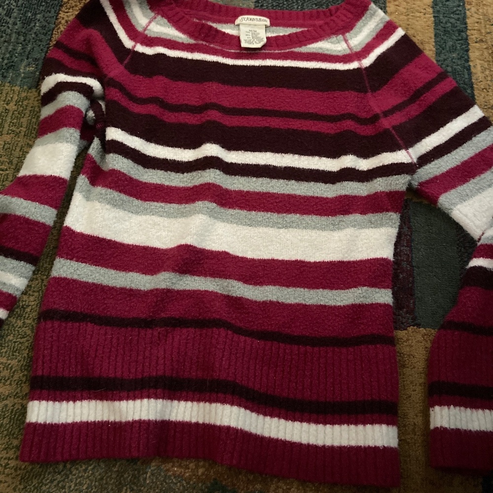 St Jonhs Bay sweater